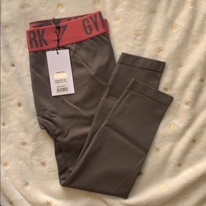 COPY - Capri Active Leggings